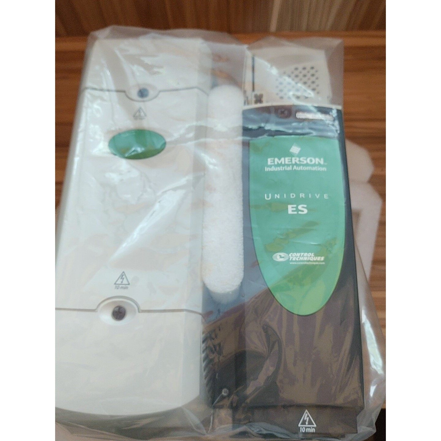 全新艾默生变频器ES3402,,要的拍,不要勿扰,乱出价