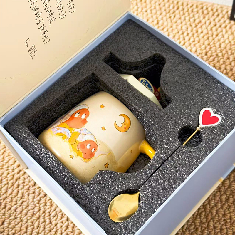 正版星星人联名 浮雕工艺 精美礼盒包装