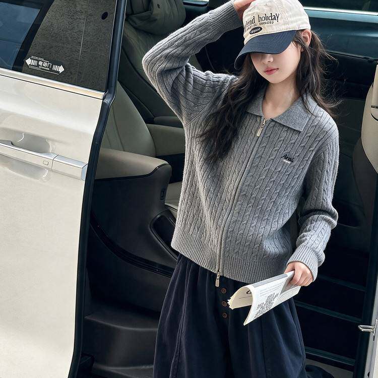 高档品牌女童秋冬季新款双拉链长袖毛衣多扣加绒棉布阔腿裤休闲两