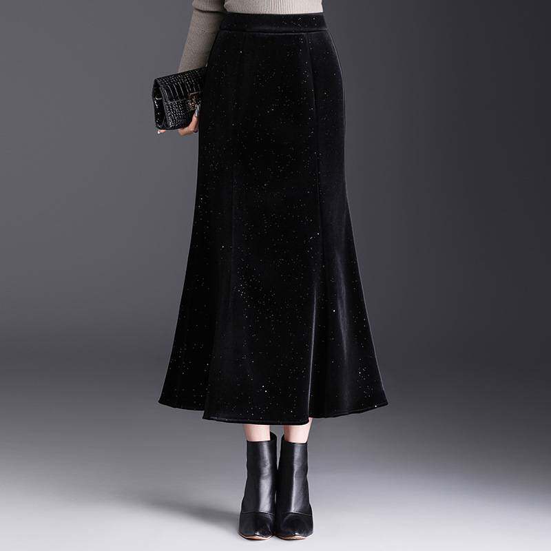 高档品牌亮闪金丝绒鱼尾半身裙女2026年秋冬季新款高腰一步裙包臀
