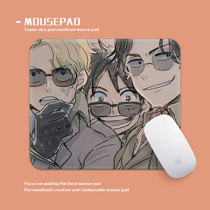 路飞艾斯萨博海贼王日漫周边鼠标垫小号锁边办公桌面垫学生防滑垫