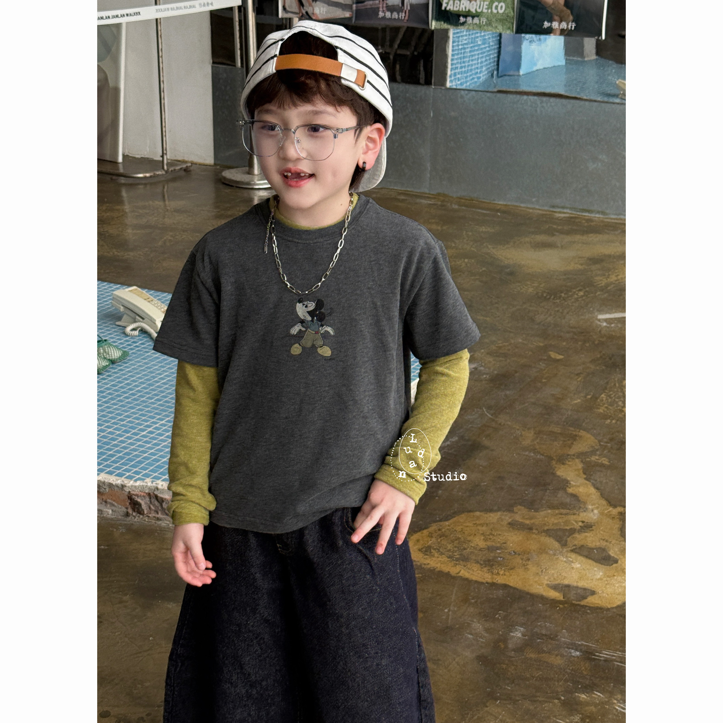 卤蛋童装&middot;趣味米奇/春款定制时髦灰色短袖长袖t牛仔裤春款男女童