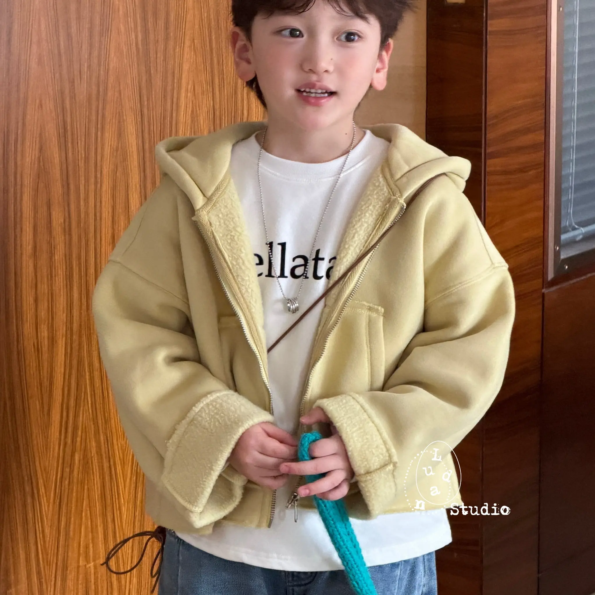 卤蛋童装·雾岛记忆/冬韩版洋气时髦黄色加绒连帽卫衣外套男女童