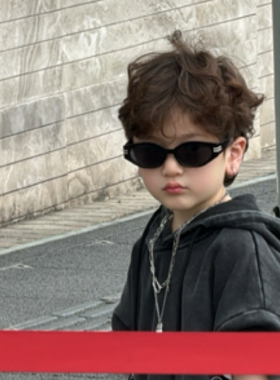 卤蛋童装【凹造型墨镜】黑色百搭谁能拒绝/私物必入时尚街拍