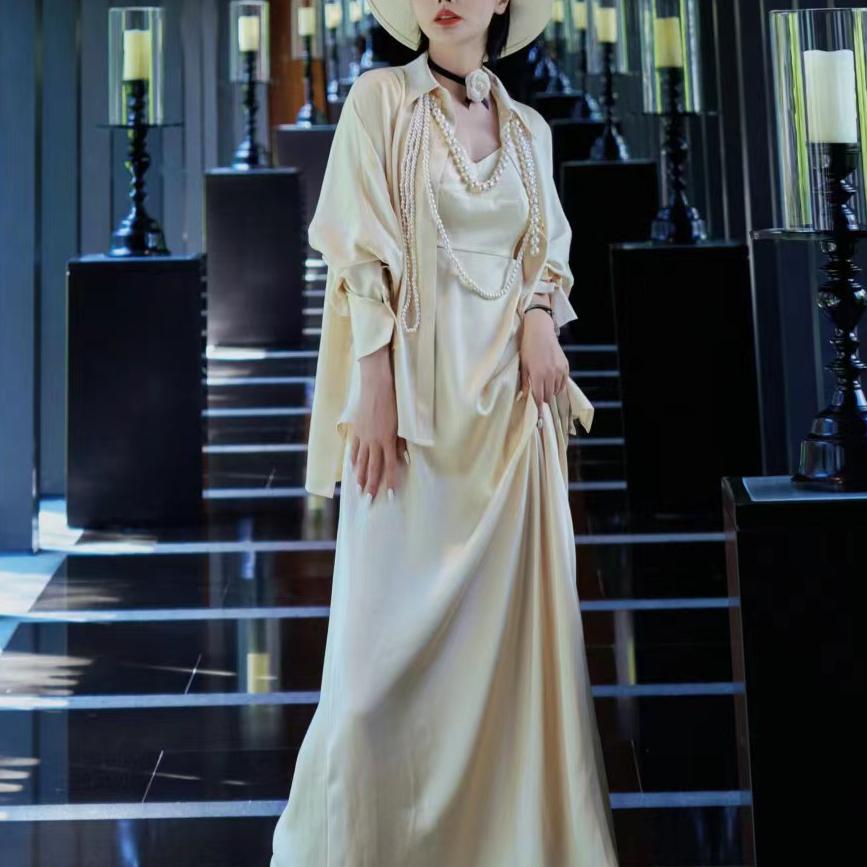 设计感又仙又欲时尚套装项链装饰