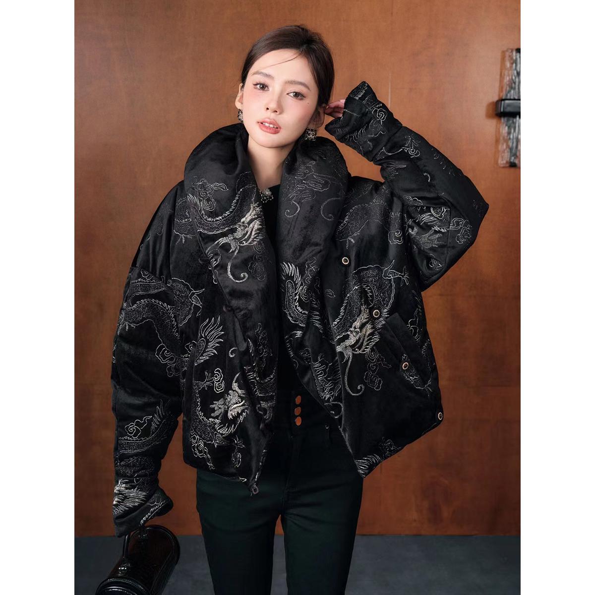 设计师品牌刺绣龙腾祥云休闲服潮