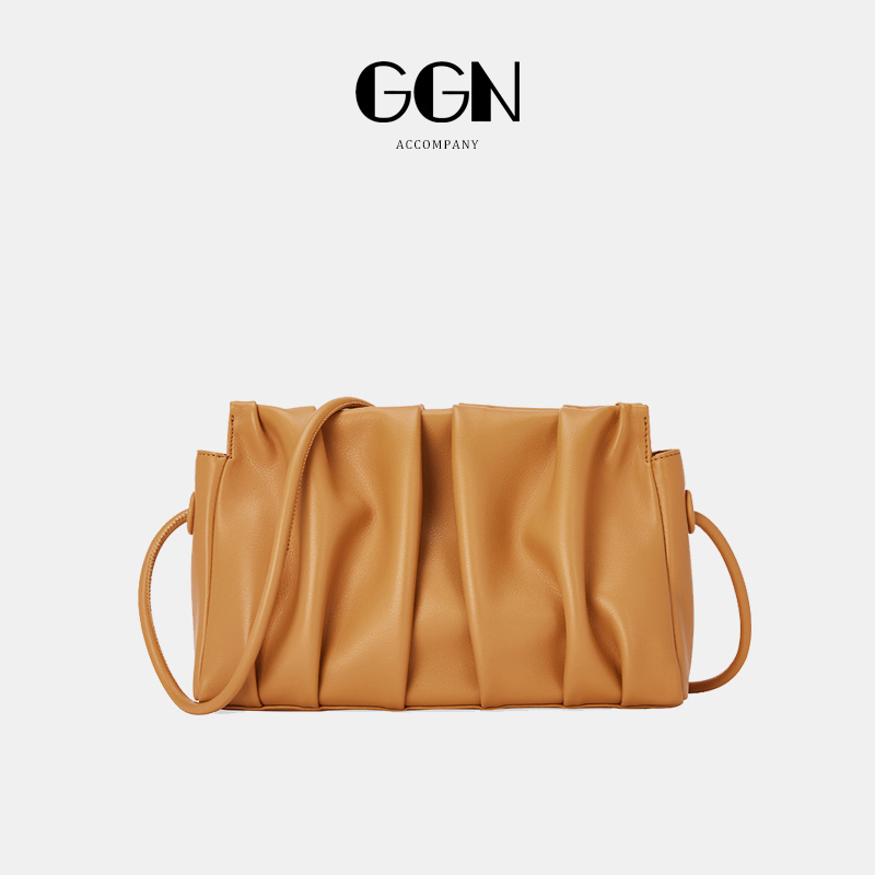 GGN2025真皮女包小众轻奢品牌斜挎包通勤褶皱云朵包高级感腋下包