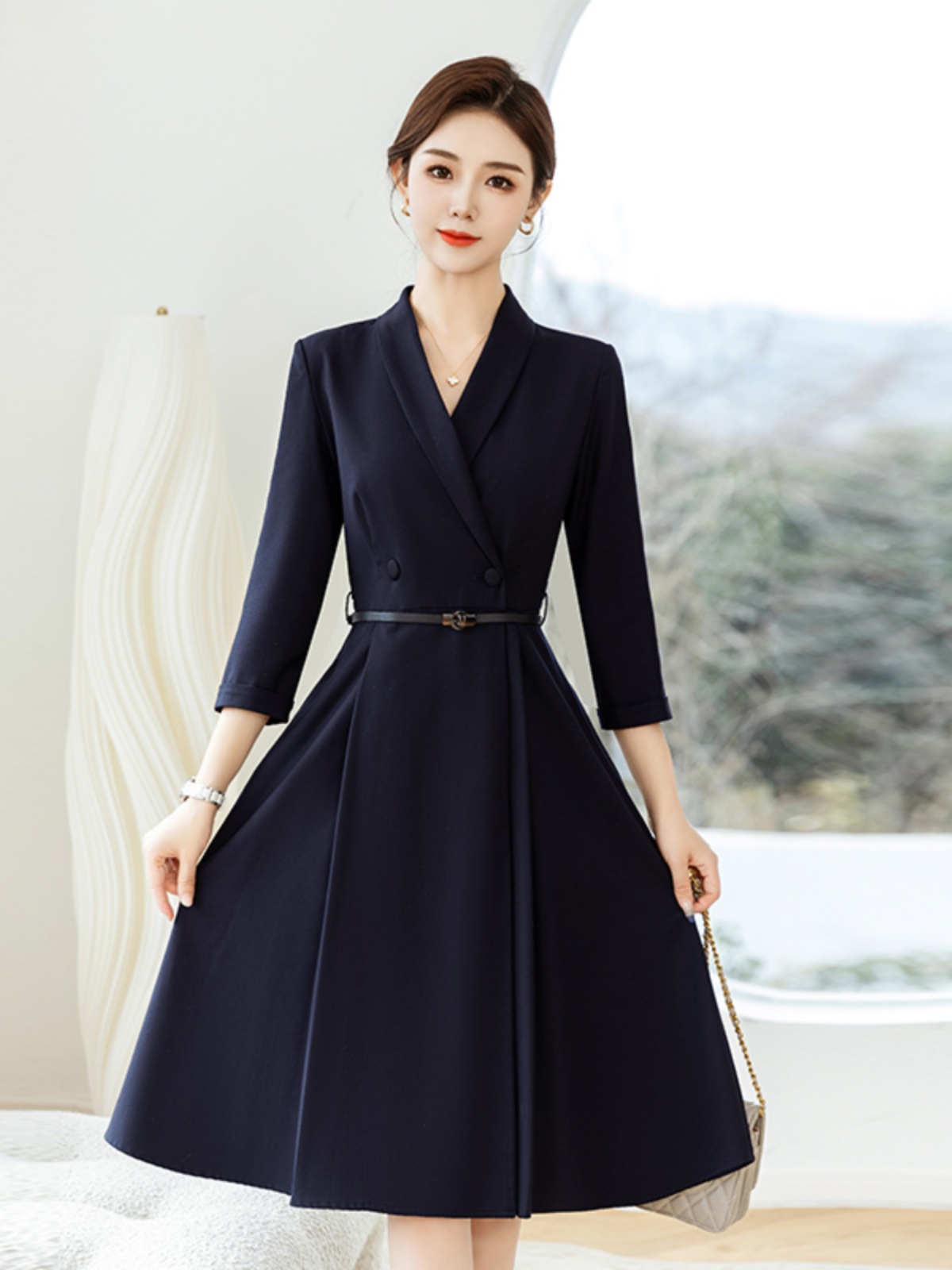 职业通勤西装连衣裙女高级感气质女神范正装春装大摆裙小香风