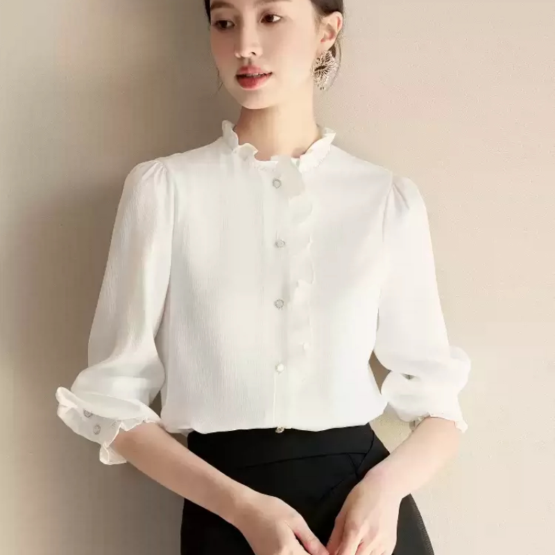 女子成鉴白色木耳边立领衬衫喇叭袖设计感浮雕肌理感纯色百搭上衣