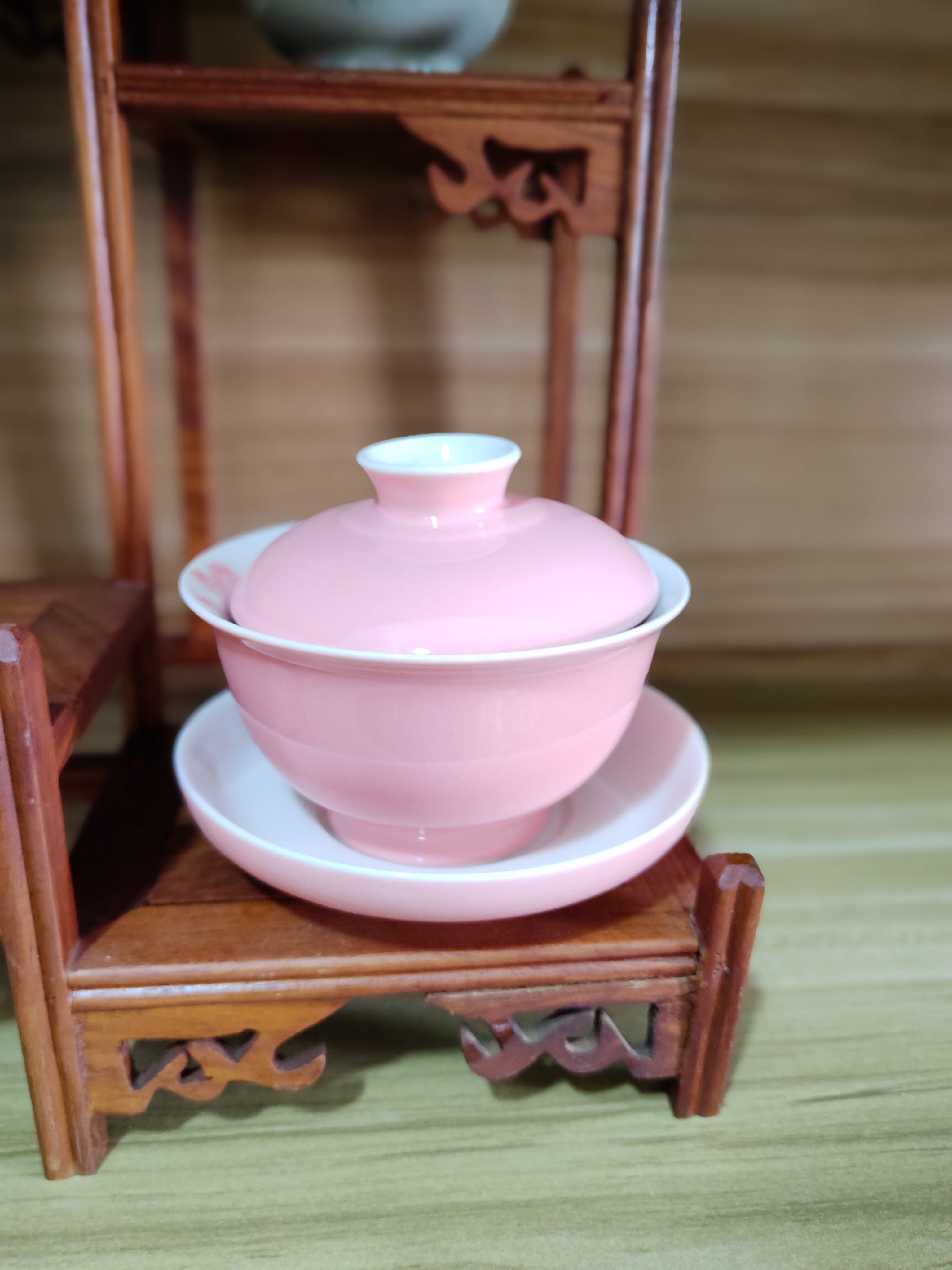 手绘樱花盖碗粉满容约170ml盖下130ml