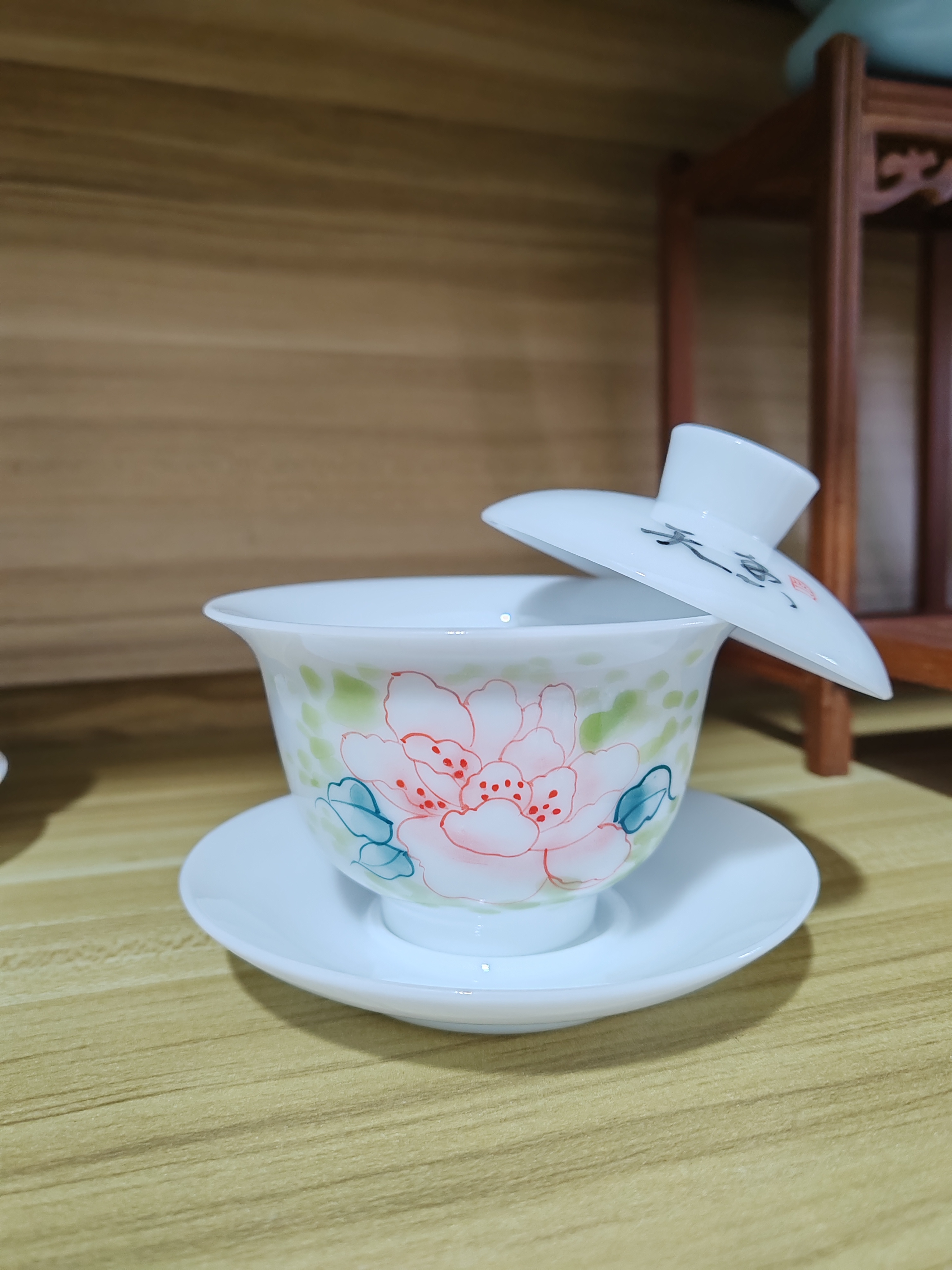 悬停盖碗冰种玉瓷手绘花开富贵牡丹满容约170ml盖下130ml