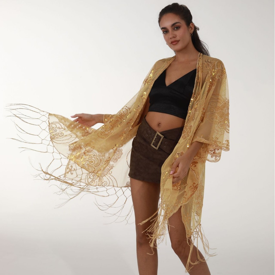 中东亮片开衩披肩防晒 Sequin slit shawl for sun protection