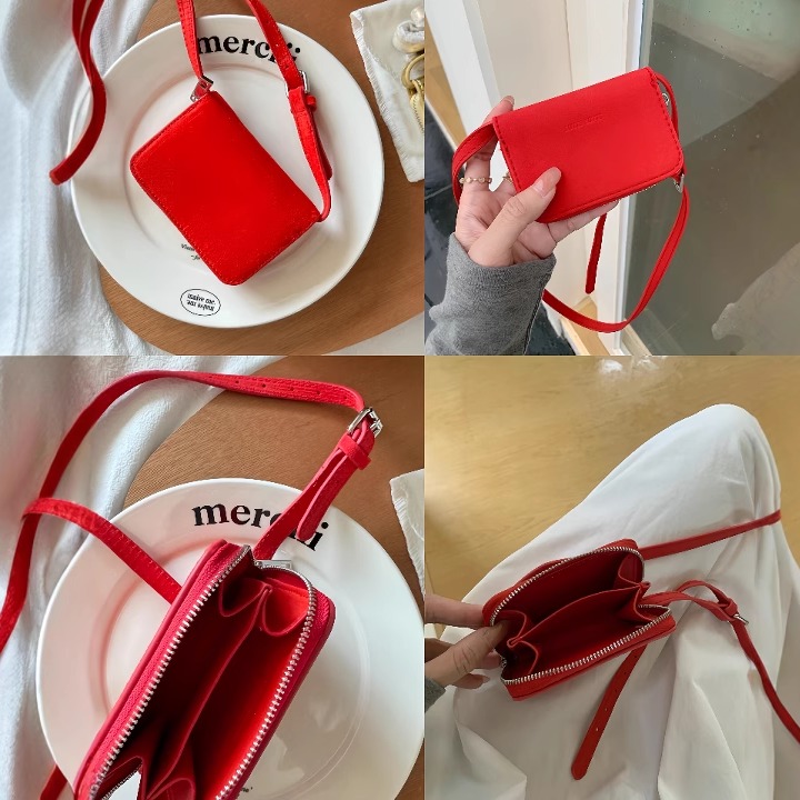 红色斜跨小腰包卡包女超轻便携手机钥匙零钱包 ins风潮流小包