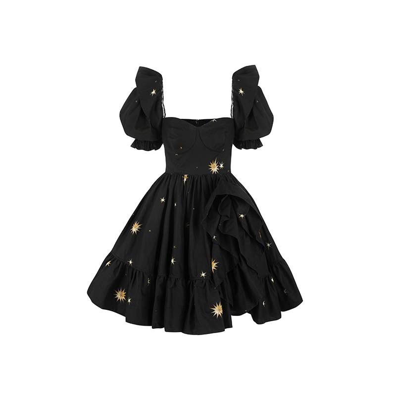 公主！万圣节穿这件！