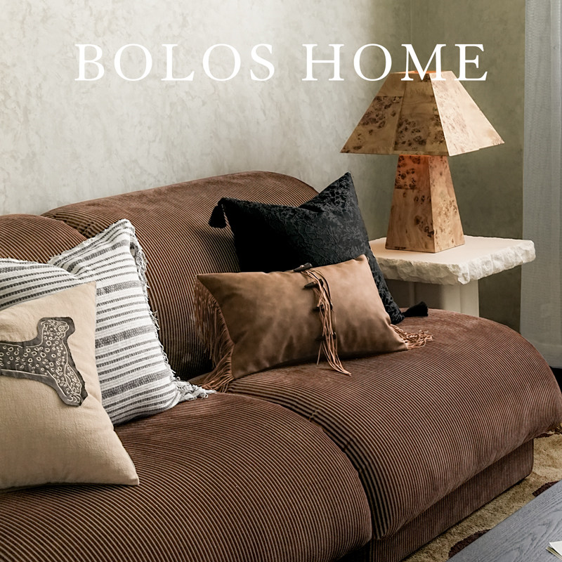 柏洛斯沙发抱枕羽丝绒客厅组合品