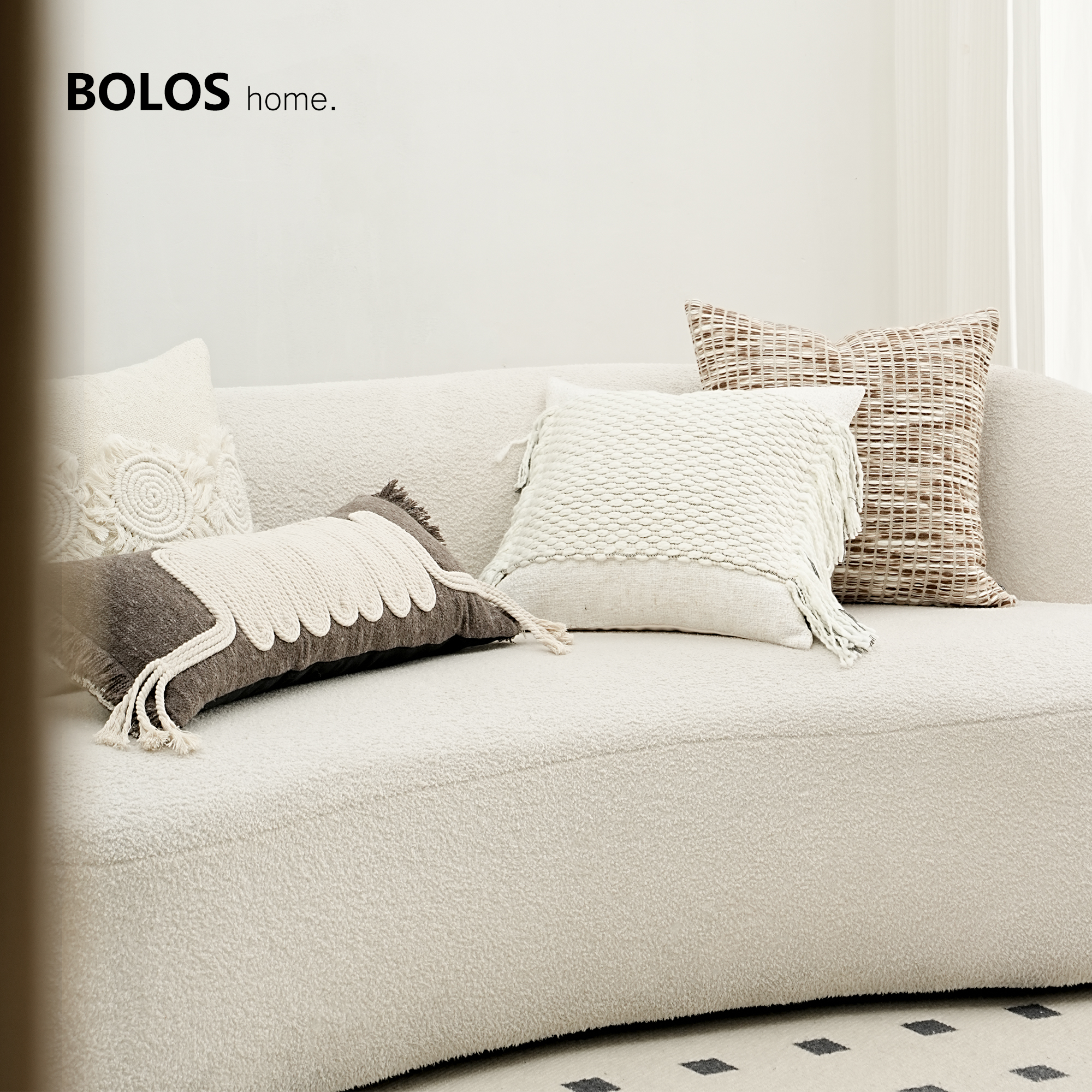 柏洛斯Luster『星韵』现代简约风米咖棉麻沙发卧室抱枕腰靠样板间