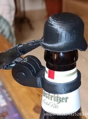 Soldier Salute Beer Bottle Helmet 亚马逊士兵敬礼啤酒瓶头盔
