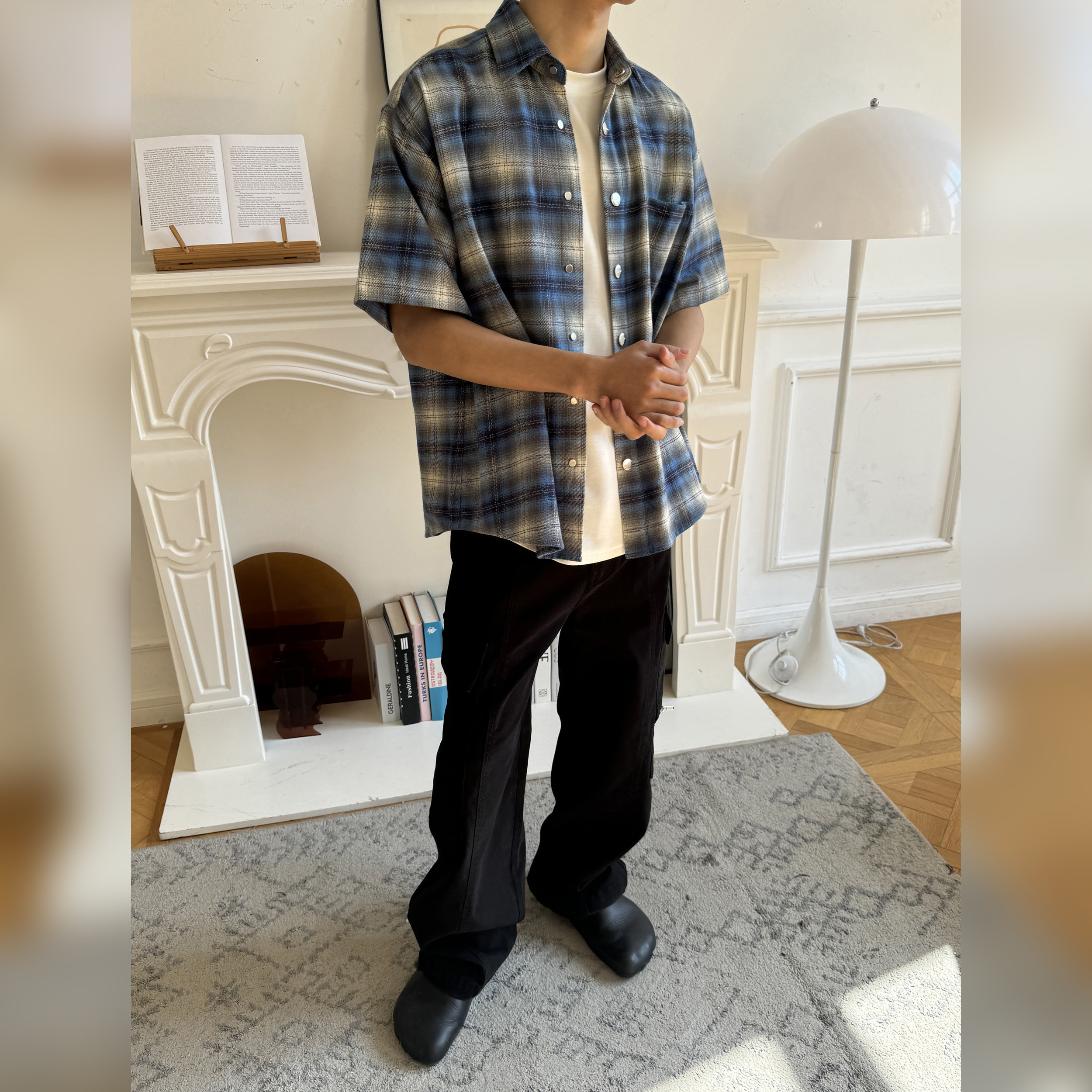 【李明峻同款】定制精纺法兰绒运动短袖格纹衬衫图片
