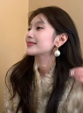 法式千金风大号珍珠吊坠耳钉女轻奢高级感气质耳饰独特漂亮耳环