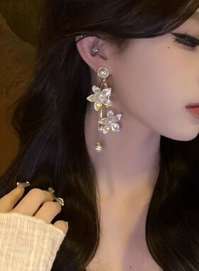 月白樱落~轻奢法式甜美温柔仙气白色花朵耳环度假风气质显瘦耳饰