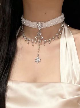 圣诞氛围感珍珠流苏雪花项链女轻奢毛绒choker锁骨链气质百搭颈链