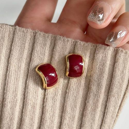 法式复古酒红色耳环秋冬耳饰勃艮第红耳钉港风绝美气质耳夹耳饰