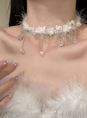 2026秋冬毛绒流苏choker新年氛围感项链甜美百搭出片锁骨链