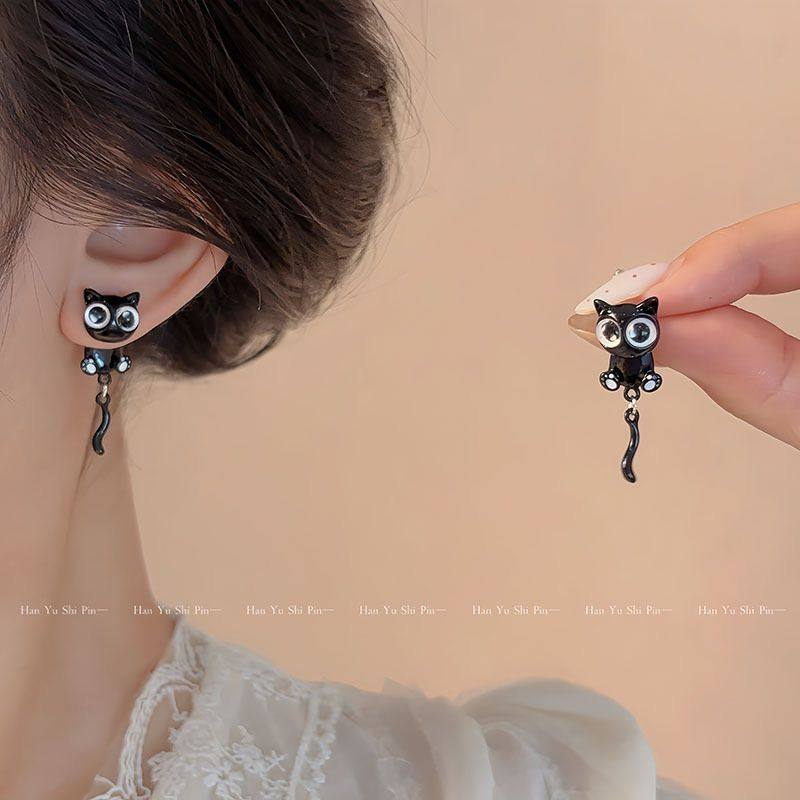可爱卡通滴油猫耳环女甜美简约时尚个性黑色小猫耳钉高级感耳饰,饰品/流行首饰/时尚饰品新,耳钉,淘宝优惠券,粉丝福利购,淘宝优惠卷
