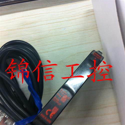 销售原装正品E3X-DAB11-N光纤放大器 质保1年