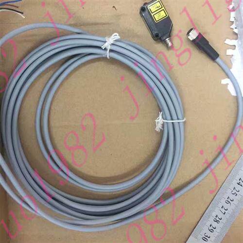原装激光传感器E3Z-LL86 E3Z-LR81现货