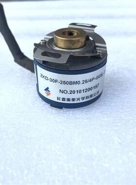 ZKD-30F-250BM0.25/4P-G05L-B-0.6m长春禹衡拆机伺服电机编码器