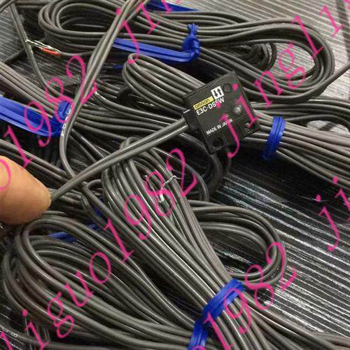 全新原装光电开关E3C-DS5W现货