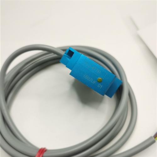 全新方型电感式传感器接近开关FL2-4T7R FL2-4T7