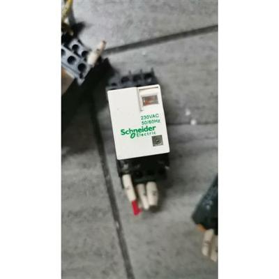 原装正品施耐德RXM4LB2P7小型中间继电器AC230V4议价