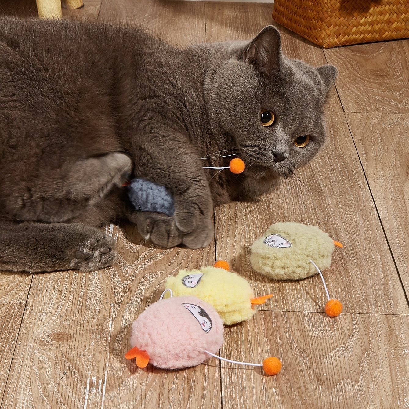 新款猫玩具猫咪啃咬毛绒玩偶内含猫薄荷耐抓咬猫玩具