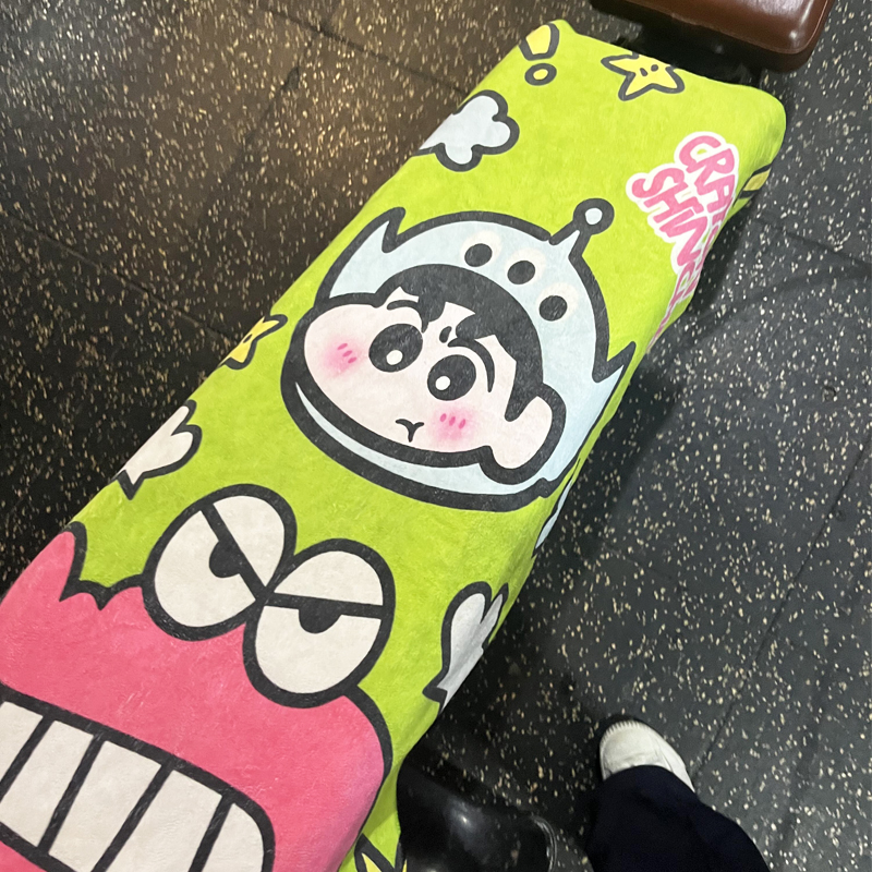 蜡笔小新运动汗巾健身房隔脏毛巾器械撸铁垫布铺巾普拉提吸水吸汗