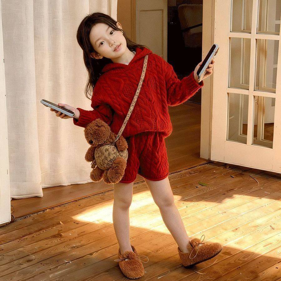 2026女童巨好看冬季套装本命年12岁女孩衣服红色针织高级感两件套,童装/婴儿装/亲子装,套装,淘宝优惠券,粉丝福利购,淘宝优惠卷