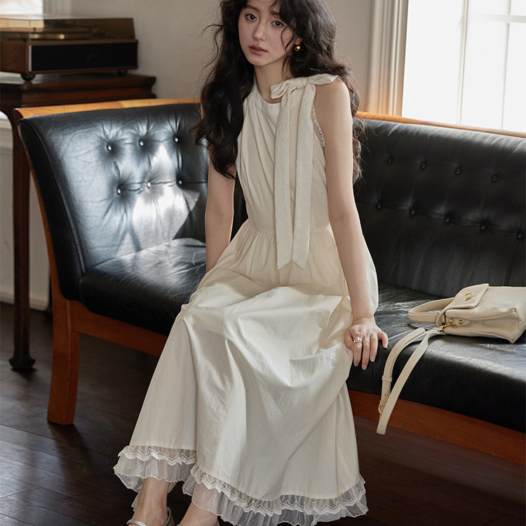 法式挂脖连衣裙子女夏季2025新款