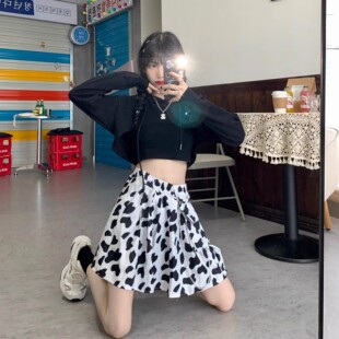 短款长袖连帽卫衣女2025春秋新款韩版学院风学生宽松假两件套上衣