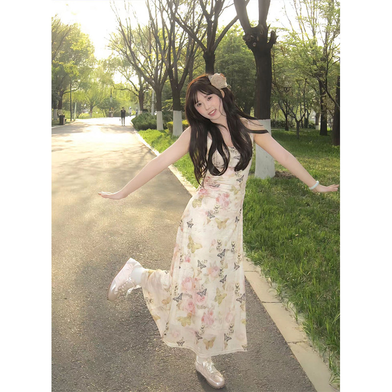 茶歇法式a字碎花连衣裙女夏装大