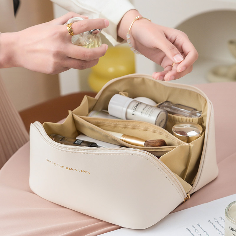 速发便携式收纳大容量20水新款高级感洗行化妆品防2旅漱袋