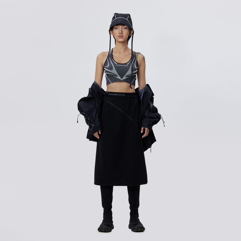 中长长度，适合各种身材