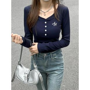 修身 美式 新款 复古刺绣纽扣长袖 显瘦甜辣妹别致打底上衣 t恤女秋季