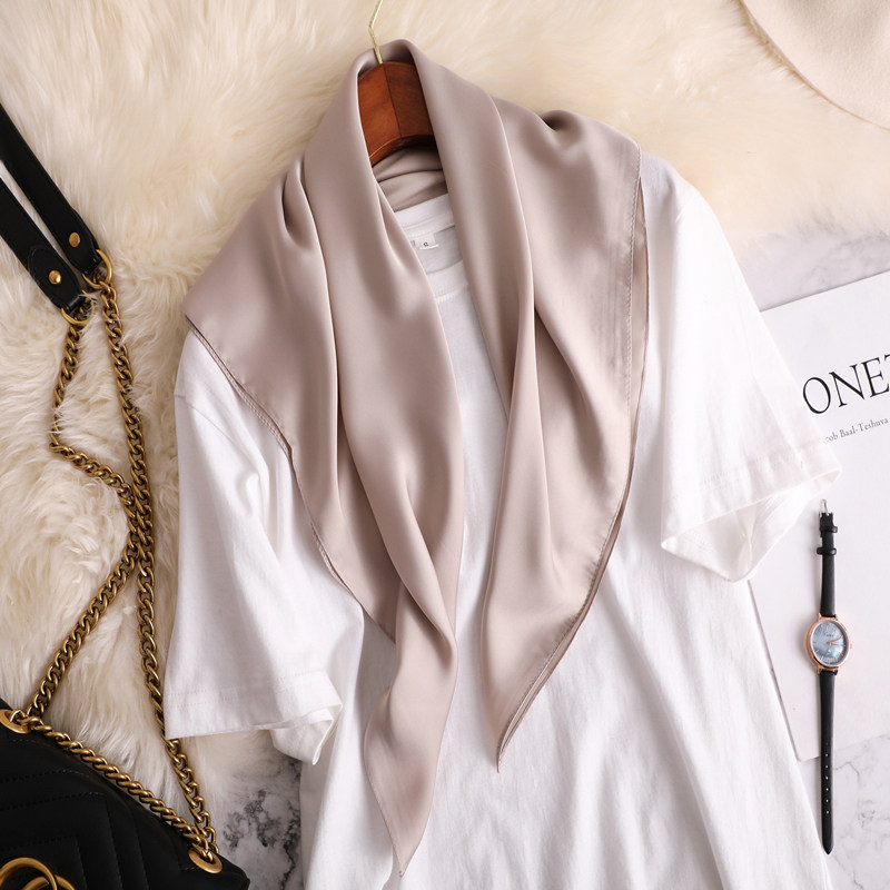 70*70cm尺寸 仿真丝面料 柔顺丝滑 多种系法