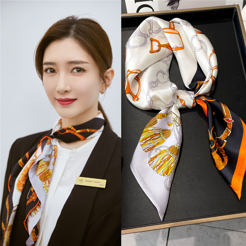 三十而已王漫妮江疏影同款真丝丝巾小方巾女春秋100%桑蚕丝小领巾