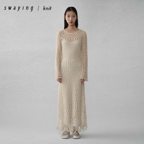 SWAYING官方 丝羊毛网格镂空长袖连衣裙25AW秋冬气质通勤连衣裙女