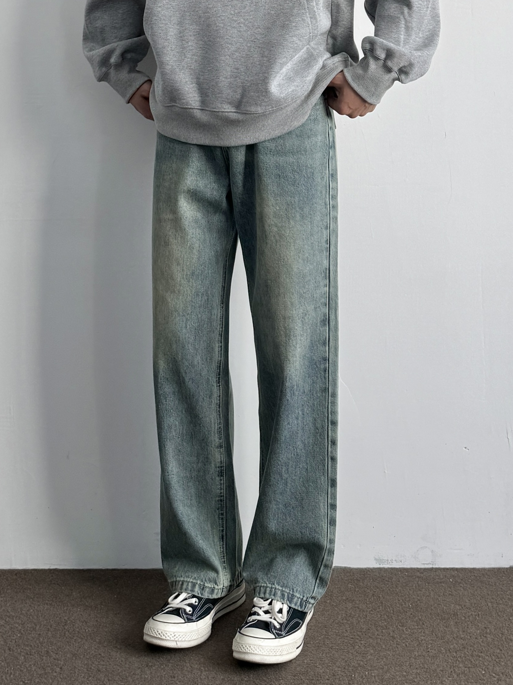 ONUN复古怀旧蓝宽松直筒牛仔裤水洗做旧百搭休闲显高显瘦阔腿长裤