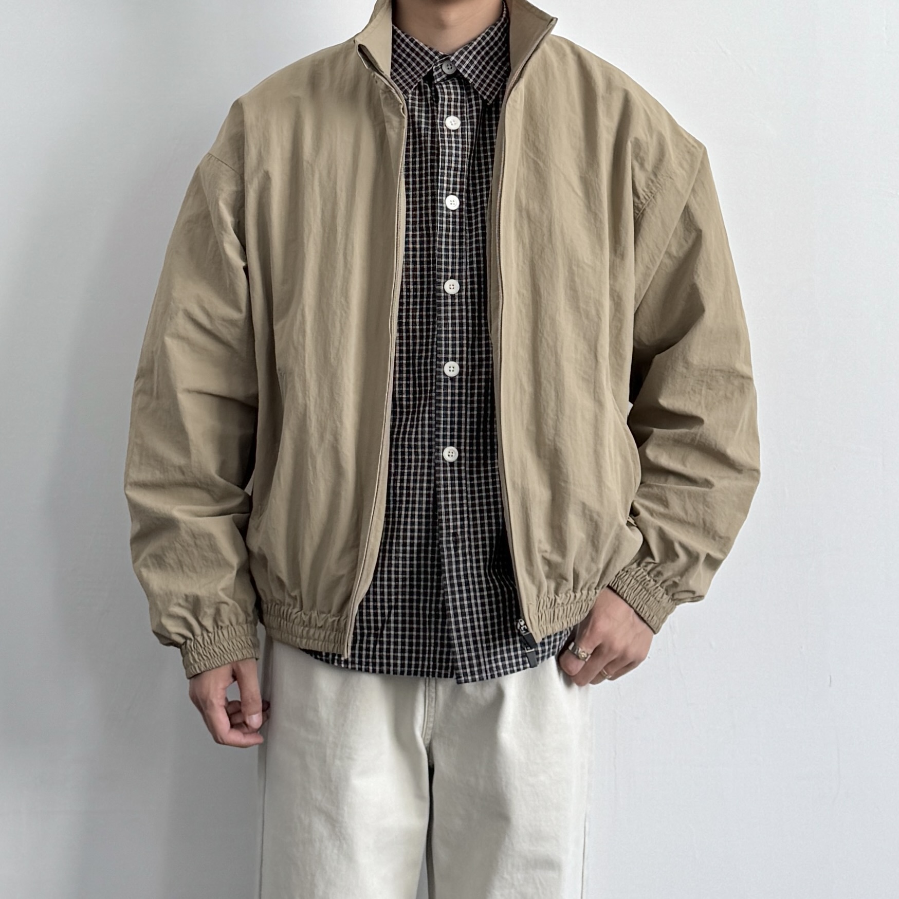 ONUN复古网布内里短宽立领夹克