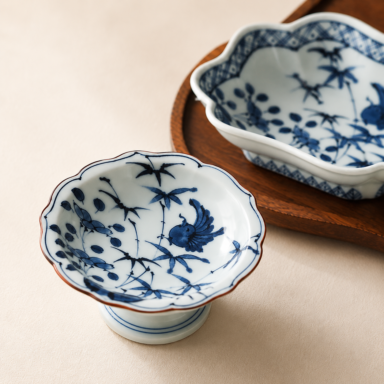 日本进口有田烧复古青花鸟陶瓷配菜小碗甜品盘高台圆盘小碟干果碟