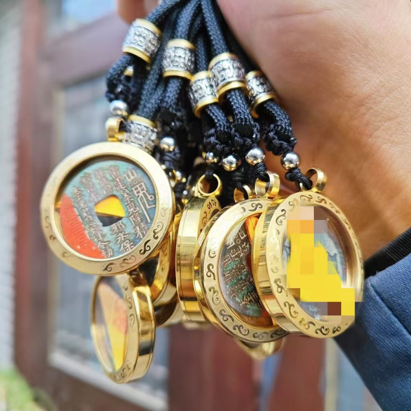 国风山鬼吊坠复古民族风八卦项链